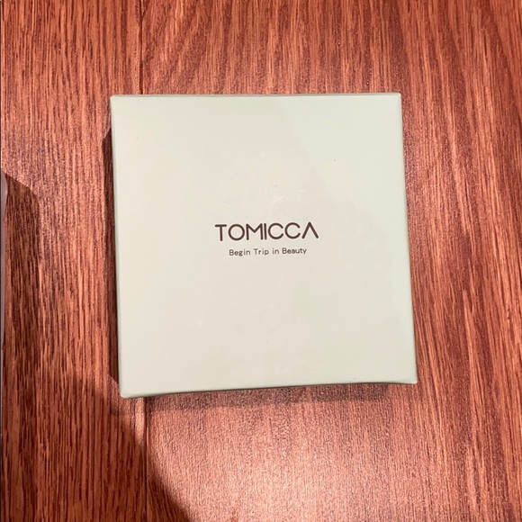 UV GEL LAMP  + 6 gel nail polishes and 3 topcoats - Picture 7 of 10